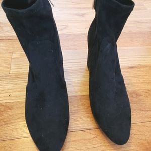 Unisa Black Faux Suede Black Bootie